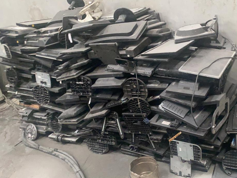 LCD Monitors e waste scrap recycling